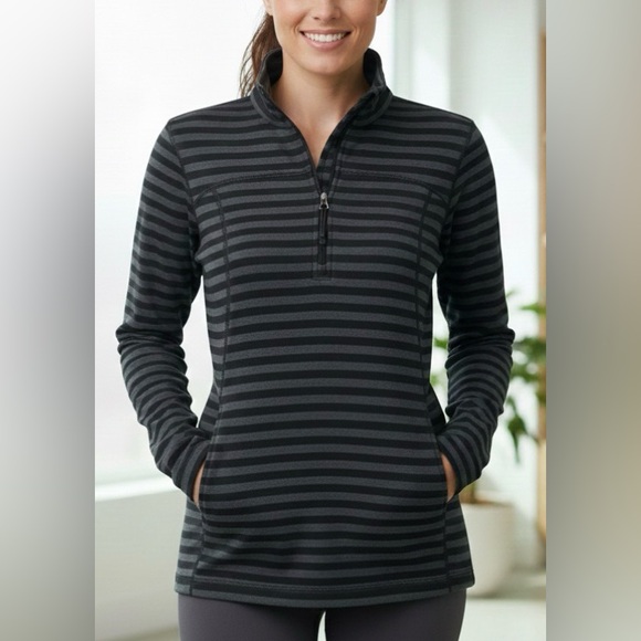 Columbia Tops - NWOT!! Columbia Half Zip Pullover Top Size Small